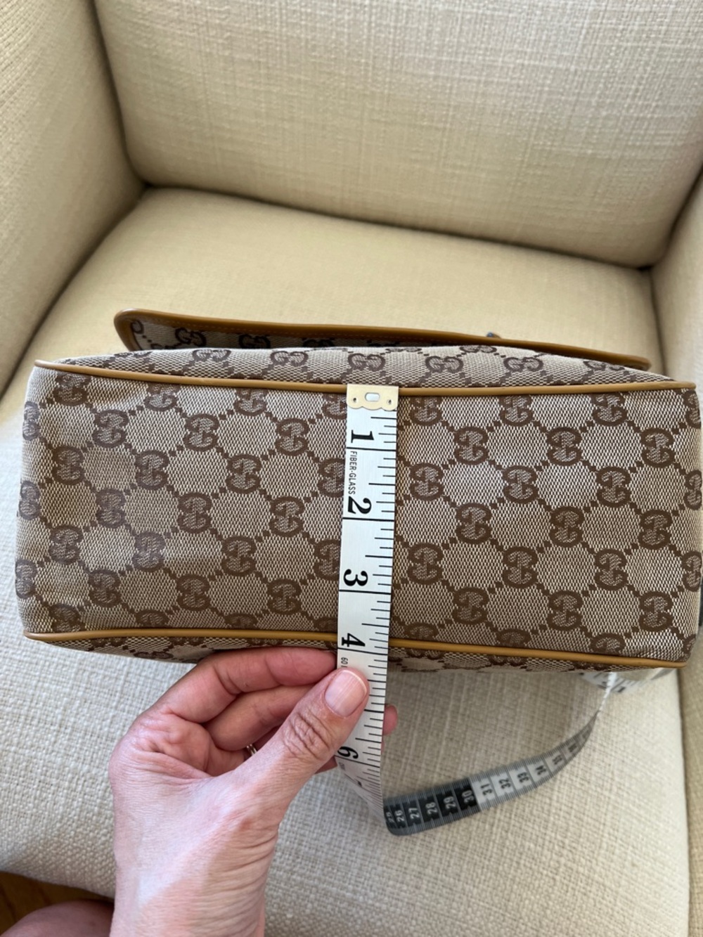 Gucci GG Canvas Front Flap Crossbody Bag - Picture 16 of 16